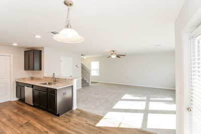 005 Dining Room ET51184
