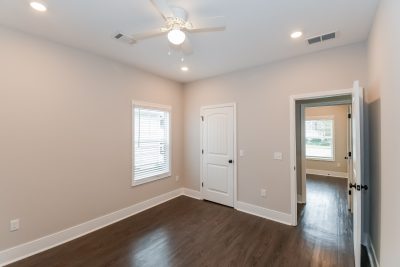 012 Bedroom ET51185