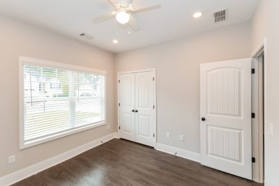 013 Bedroom ET51185
