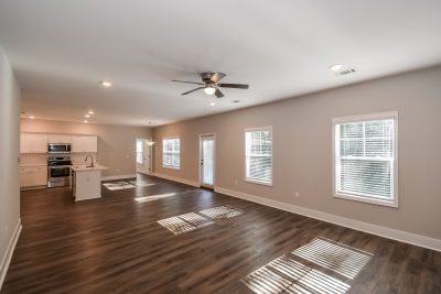 003 Living Room ET51188