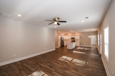 004 Living Room ET51188