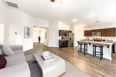 001 Autumns Wood SQFT 1828 STAGED