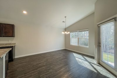 004 Dining Room ET51216