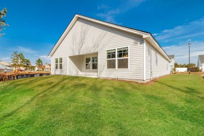 014 Rear View ET51216