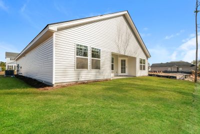 015 Rear View ET51216