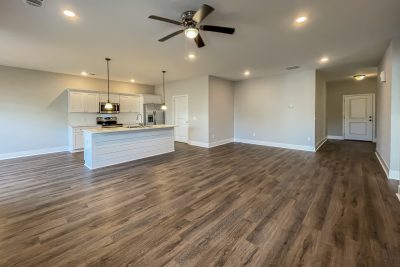 002 Living Room ET51218