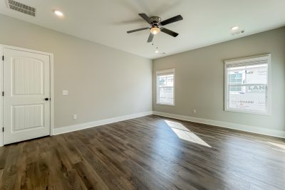 008 Main Bedroom ET51218