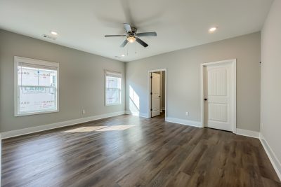 009 Main Bedroom ET51218