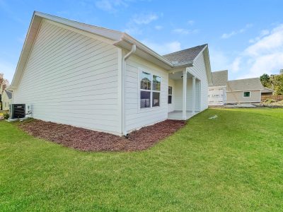 014 Rear View ET51218