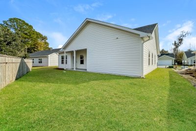 015 Rear View ET51218