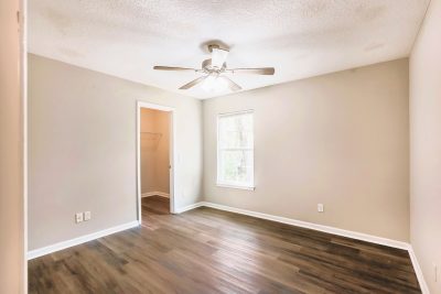 010 photo bedroom 15255250 2