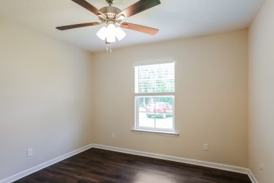 011 Bedroom ET71160