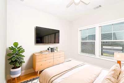 005 photo vs bedroom 14979011