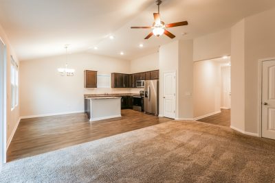 004 Living Room ET91061