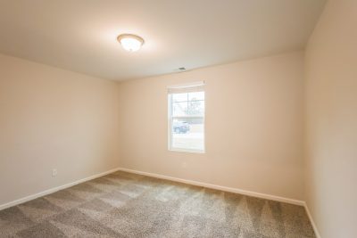 011 Bedroom ET91061
