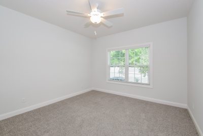 005 photo main bedroom 12802046