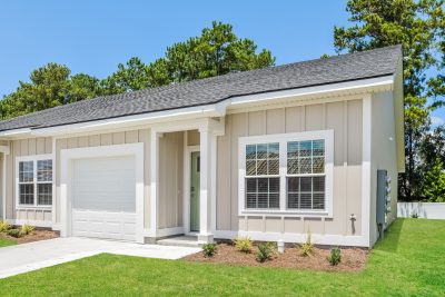 015 photo front view 12981948