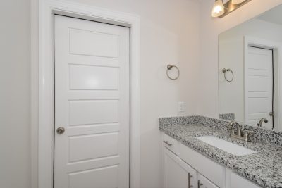 013 Bathroom ETWP048
