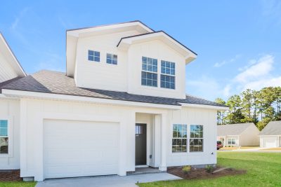 000 Front View 13272904
