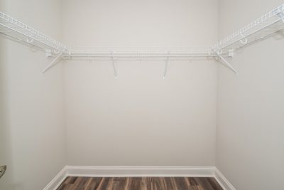 008 photo walk in closet 12901230