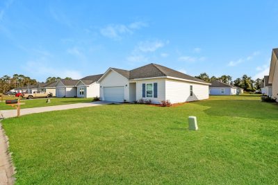 001 Front View 14156840