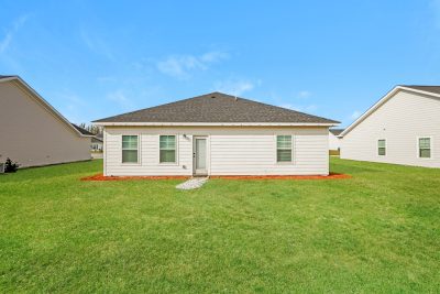 015 Rear View ETY1136