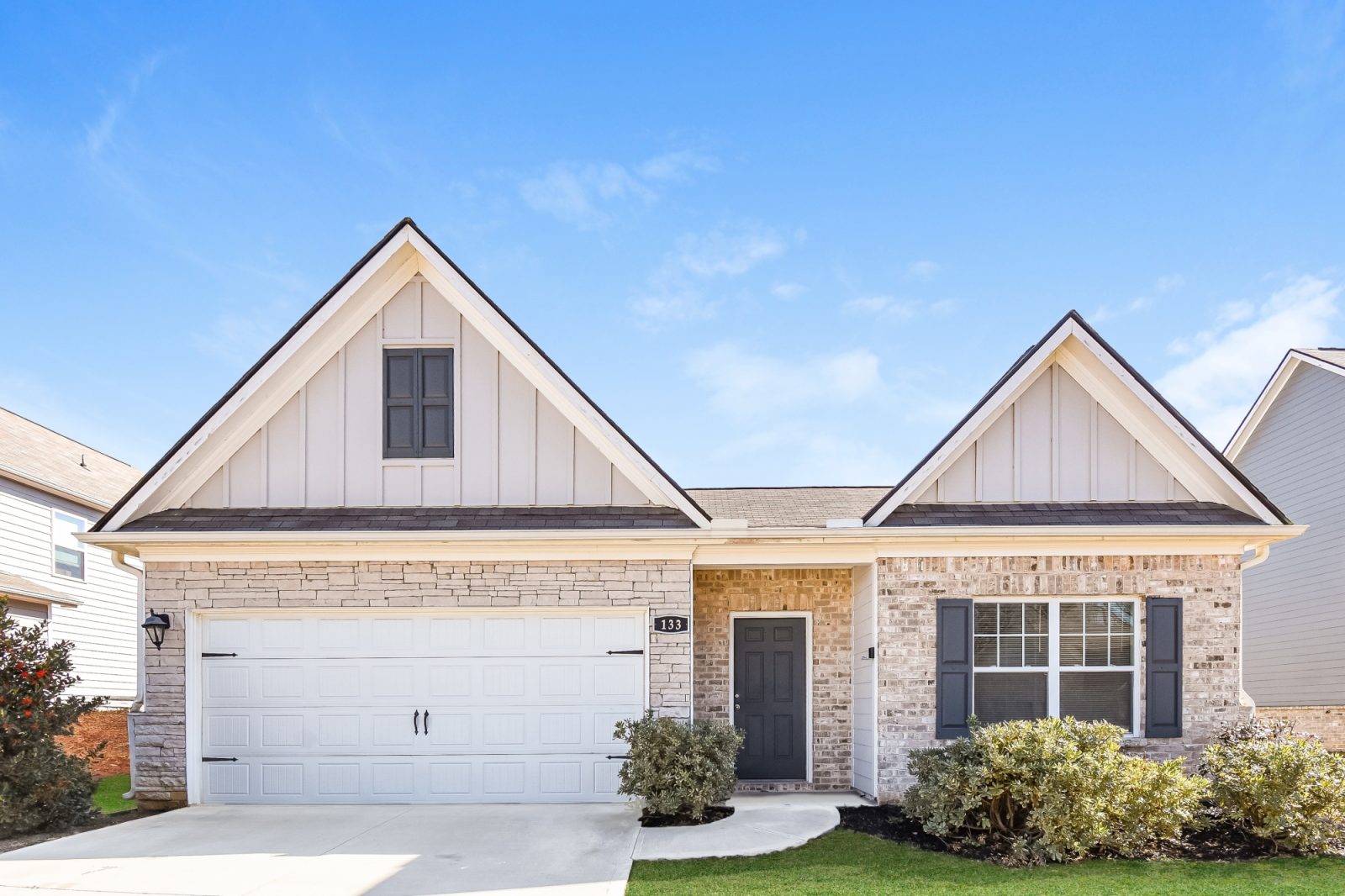 000 photo front view 15151494