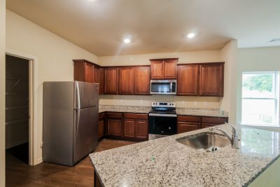 004 Kitchen ET41078