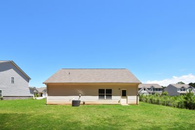 015 Rear View 13816861