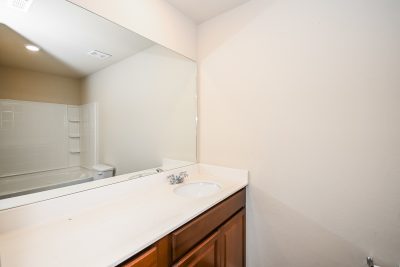 008 photo main bathroom 13571734