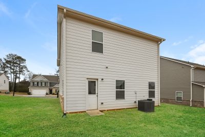 013 photo rear view 13571726