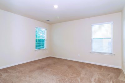 012 017 photo bedroom 14773610