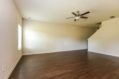 001 photo living room 11986603