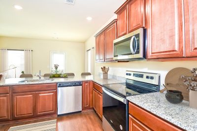 002 013 photo vs kitchen 15157847