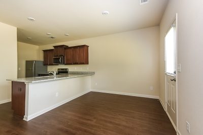 005 photo dining room 11986602