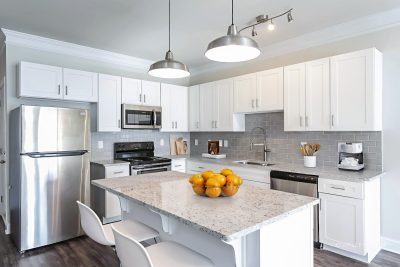 001 008 photo vs kitchen 14726021