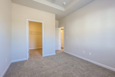 012 Bedroom ET43010