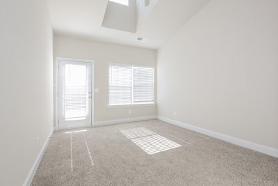 003 Living Room ET43011