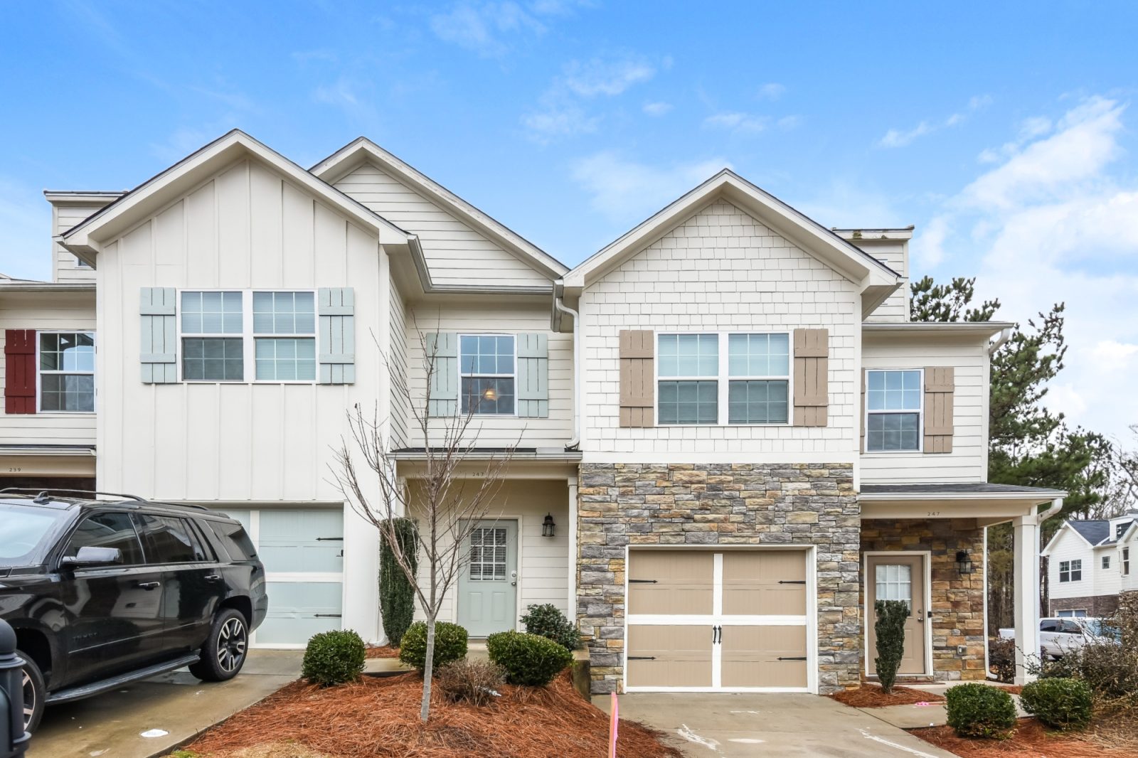 000 photo front view 15145844