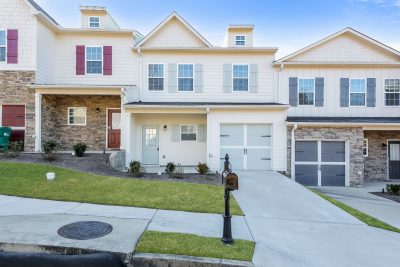 006 photo front view 10385588