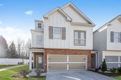 014 photo front view 10394260