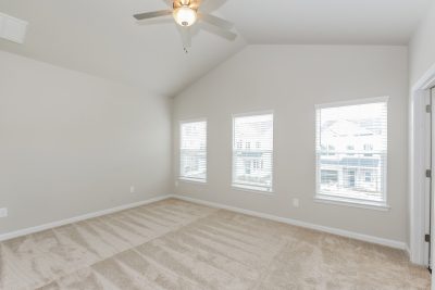 008 photo main bedroom 13276500