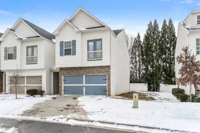 001 photo front view 15140320