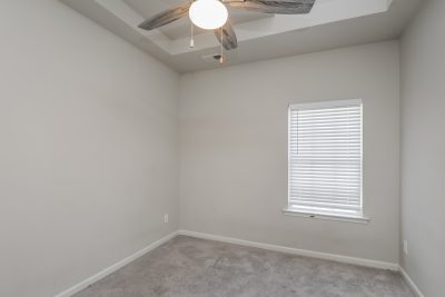 013 Bedroom ET43044