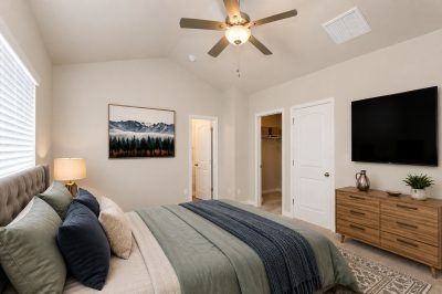 005 photo bedroom 14670222 2