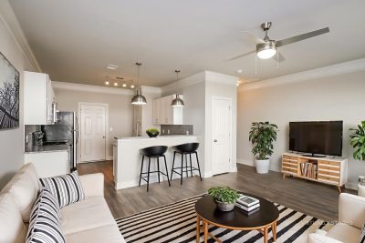 002 photo vs living room 15184546