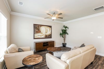 001 photo living room 14604818