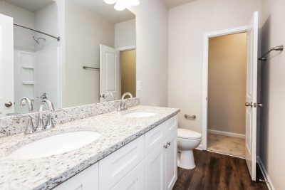 CK 012 photo main bathroom 13130444