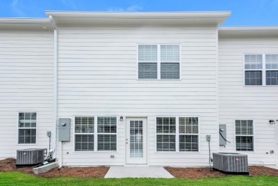 015 014 photo rear view 13276504