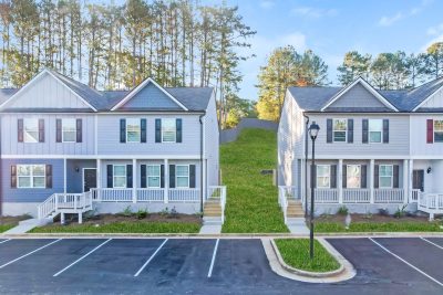 003 photo front view 11998156